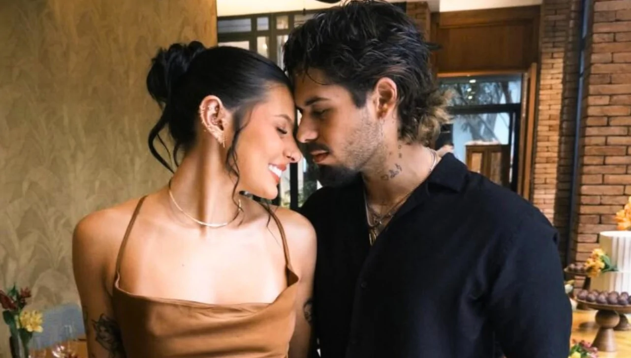 Zé Felipe anuncia término de namoro com Ana Castela